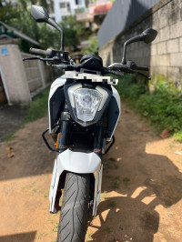 KTM Duke 200 ABS