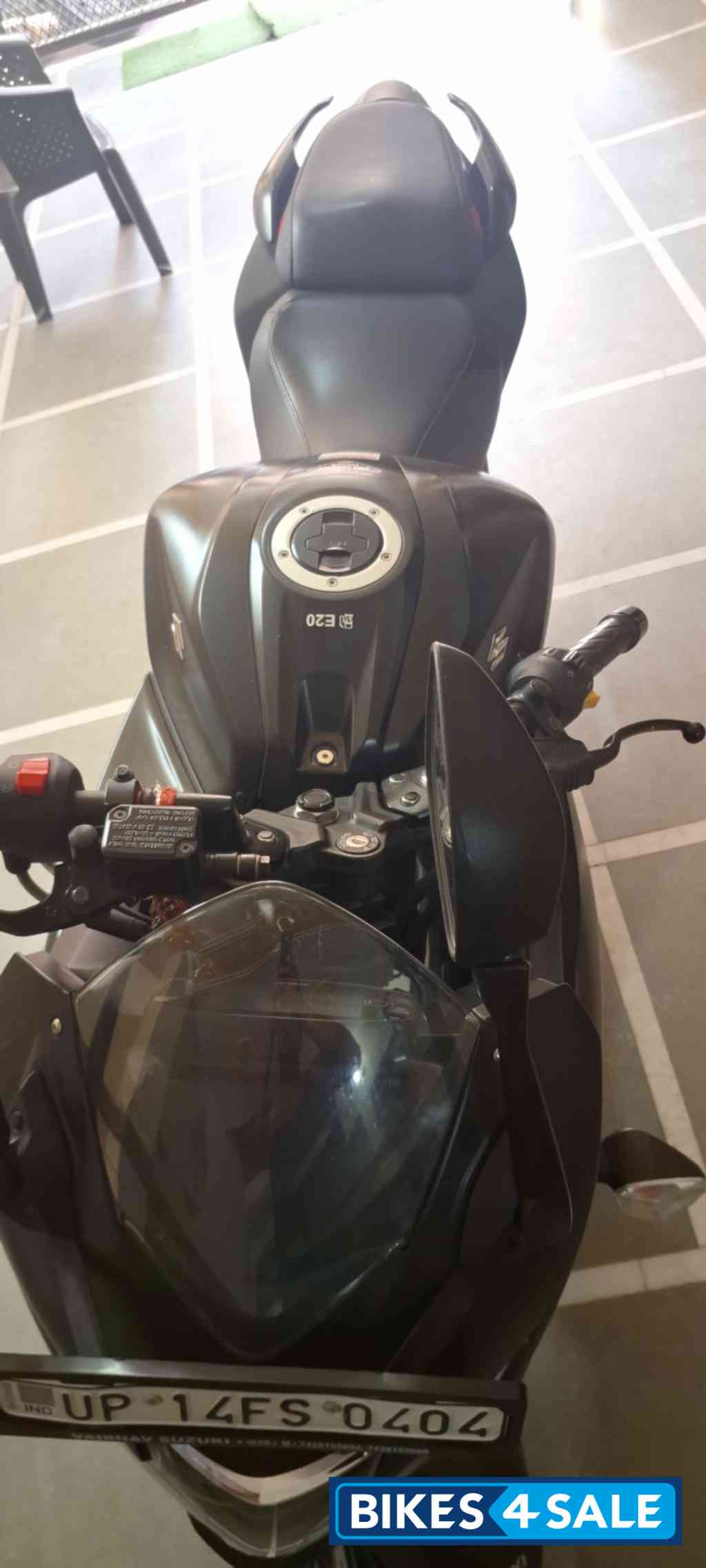 Mettalic Black Suzuki Gixxer SF 250 BS6