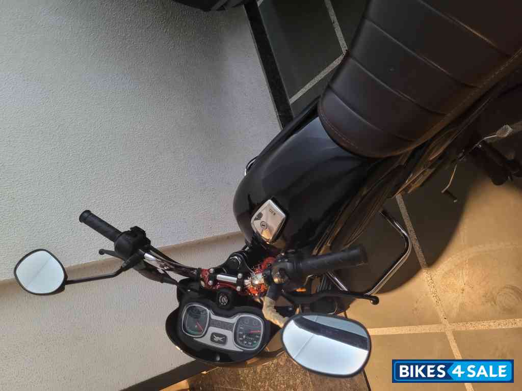 Black TVS Radeon BS6 Black TVS Radeon BS6