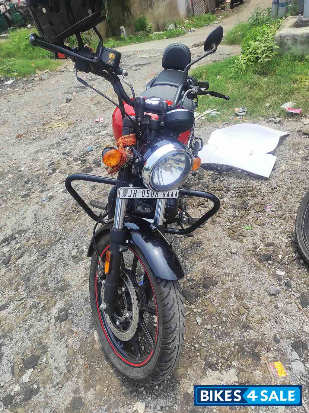 Royal Enfield Meteor 350 Fireball Royal Enfield Meteor 350 Fireball