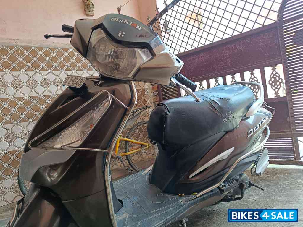 Chestnut Bronze Hero Destini 125 Chestnut Bronze Hero Destini 125