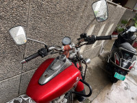 Bajaj Avenger 220 DTS-i