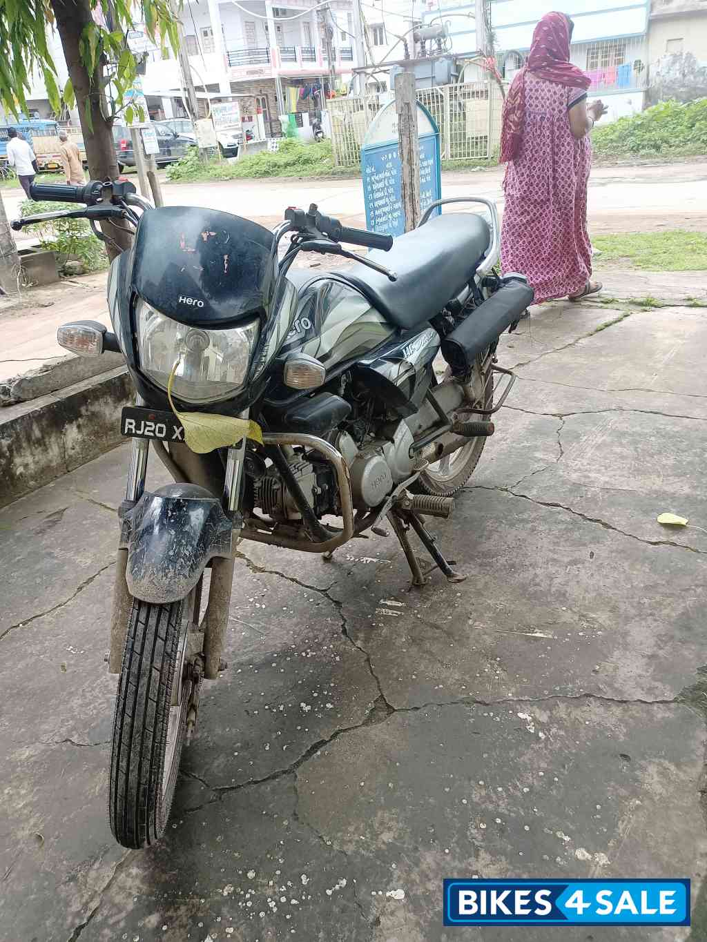 Hero HF Deluxe i3s Hero HF Deluxe i3s