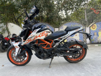 KTM Duke 390