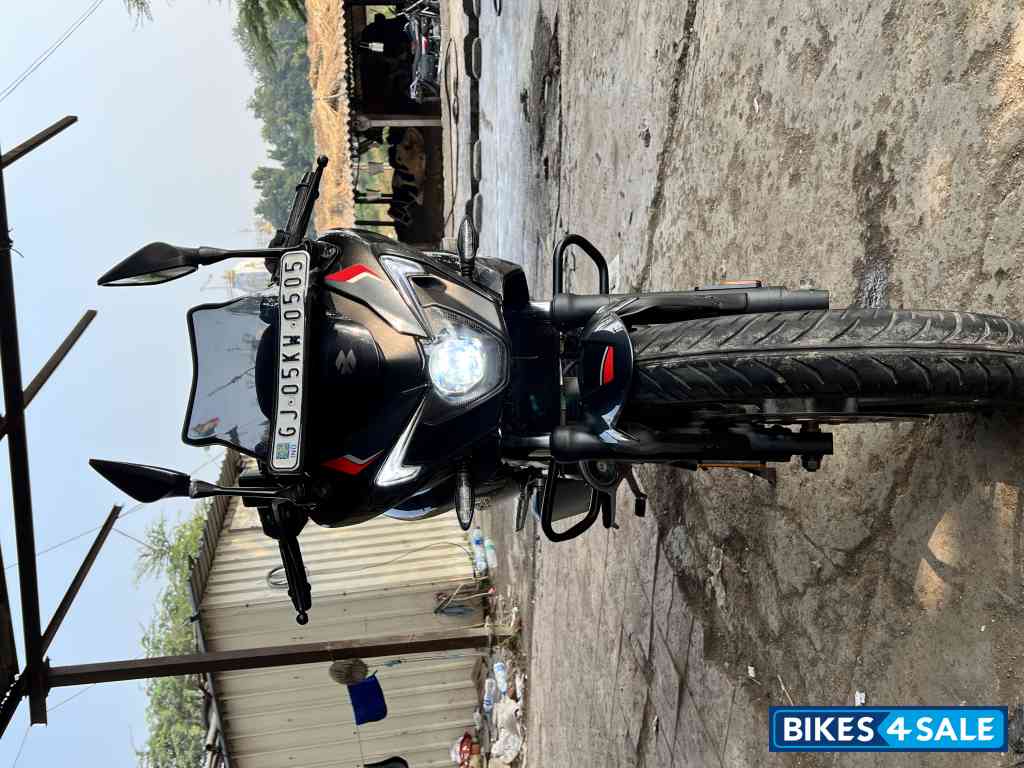 Bajaj Pulsar F250