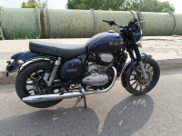 Jawa 42 Dual Tone 2020 Model