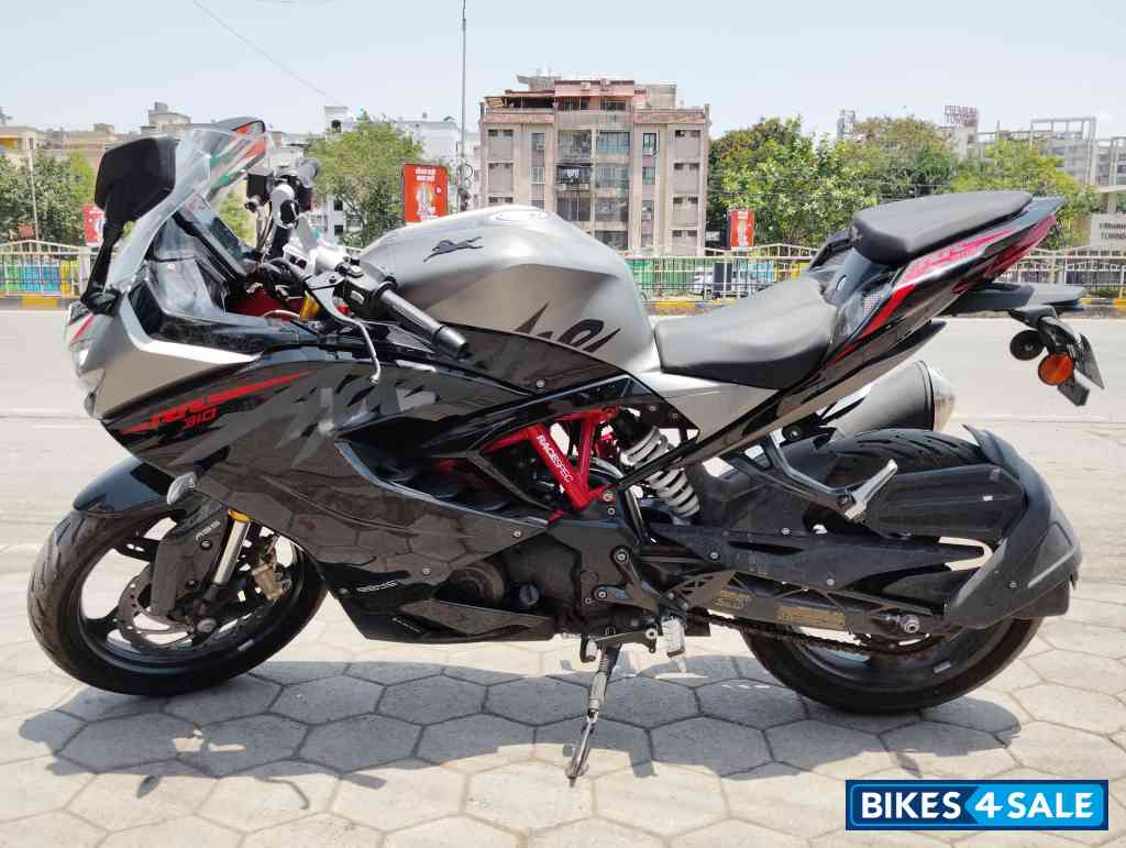 TVS Apache RR 310 TVS Apache RR 310