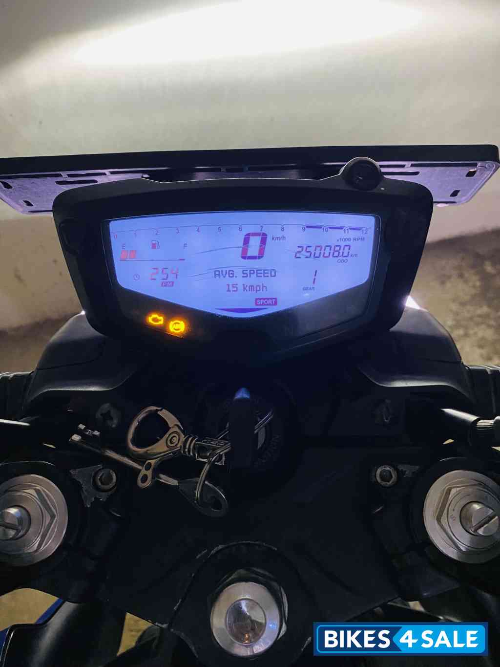 TVS Apache RTR 200 4V 2022