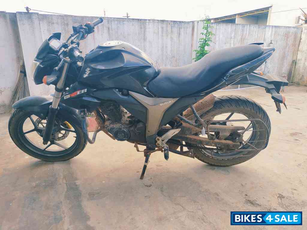 Suzuki Gixxer 150 Suzuki Gixxer 150
