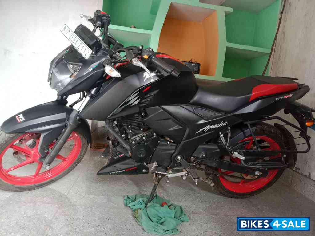 TVS Apache RTR 160 4V TVS Apache RTR 160 4V