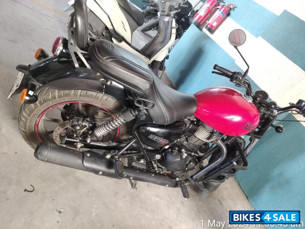 Fireball Red Royal Enfield Meteor 350 Fireball