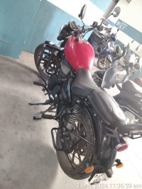 Fireball Red Royal Enfield Meteor 350 Fireball