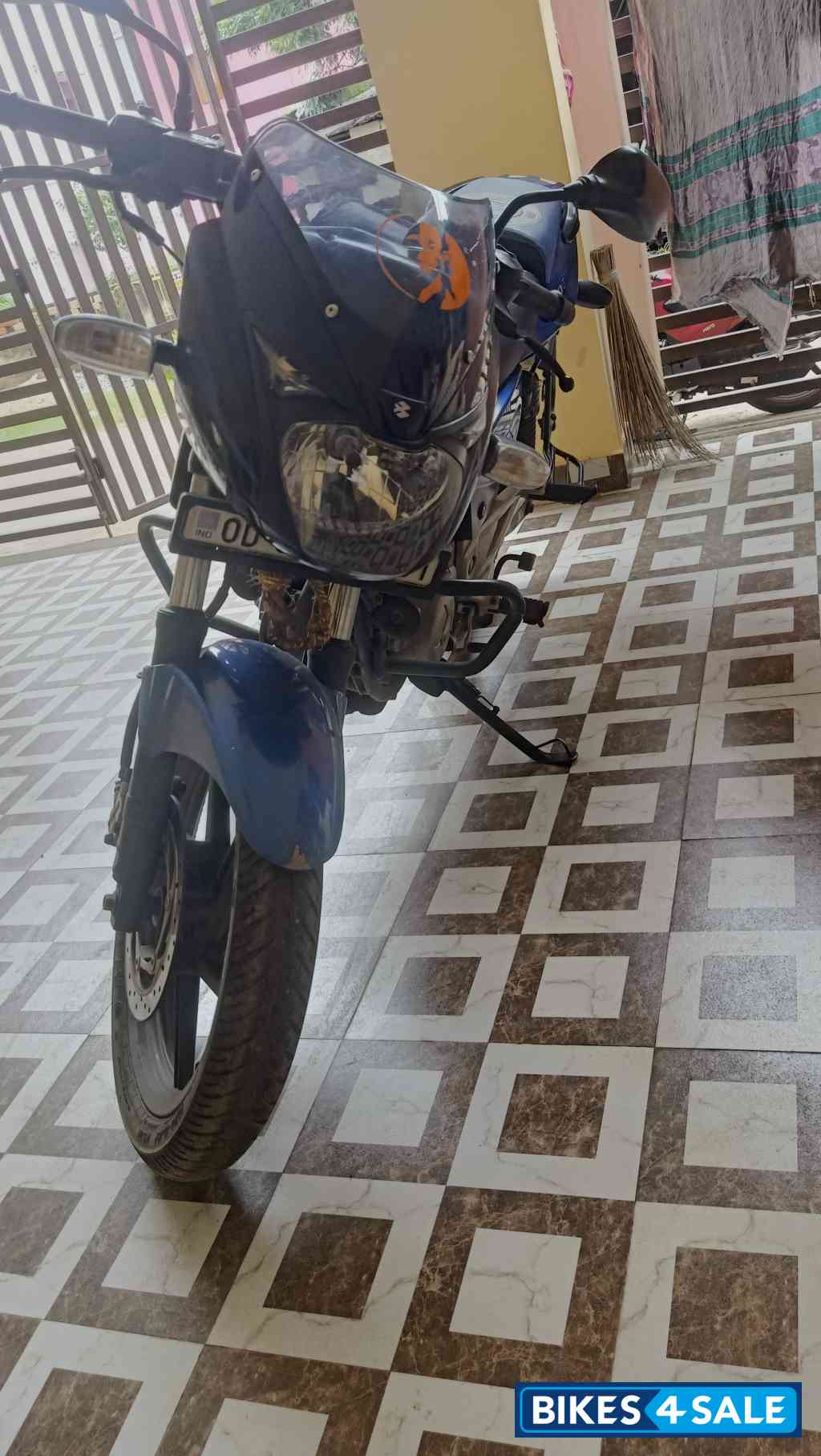 Bajaj Pulsar 180 DTSi Bajaj Pulsar 180 DTSi