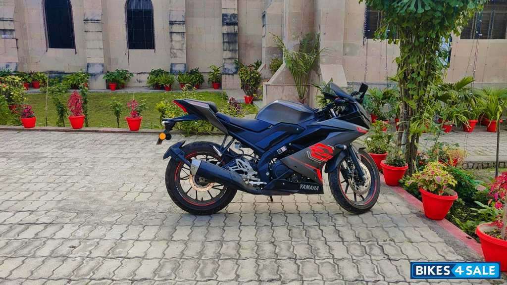Yamaha YZF R15 V3 BS6 Yamaha YZF R15 V3 BS6