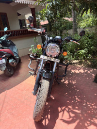 Royal Enfield Meteor 350 Stellar