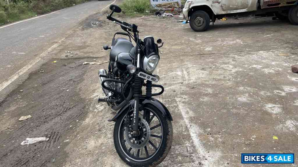 Bajaj Avenger Street 180 Bajaj Avenger Street 180