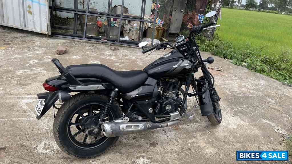 Bajaj Avenger Street 180 Bajaj Avenger Street 180