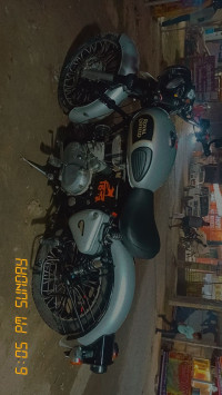 Royal Enfield Bullet 350 2017 Model