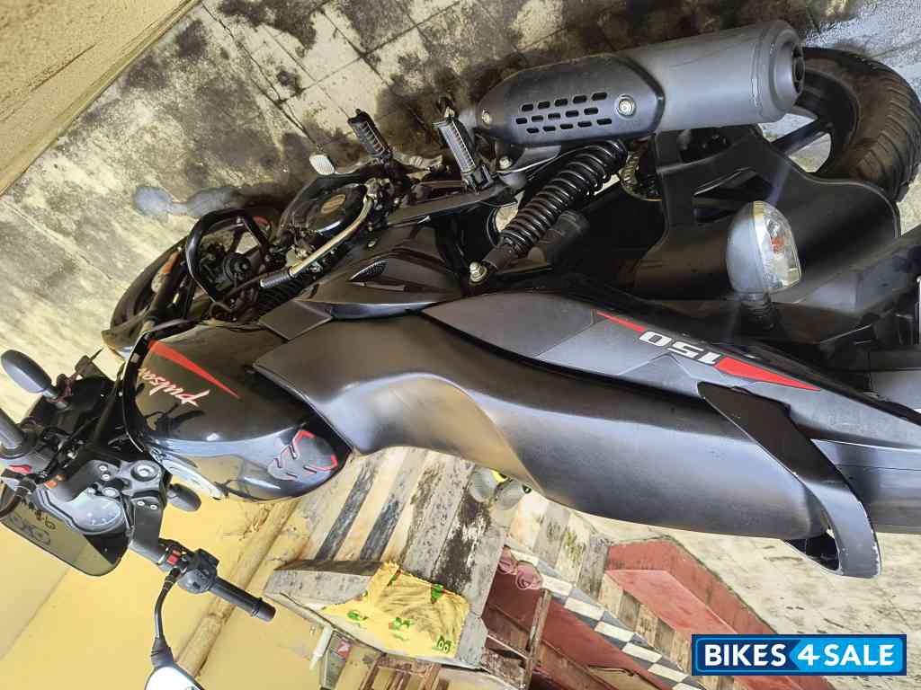 Bajaj Pulsar 150 Neon BS6 Bajaj Pulsar 150 Neon BS6