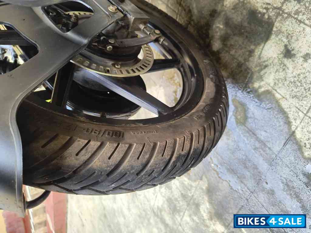 Bajaj Pulsar 150 Neon BS6 Bajaj Pulsar 150 Neon BS6