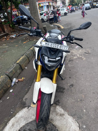 BMW G 310 R