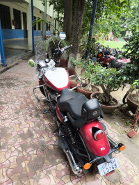 Royal Enfield Super Meteor 650 2023 Model