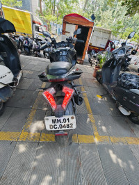 Bajaj Pulsar RS 200 ABS