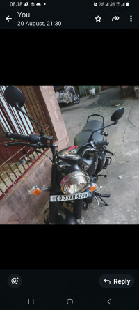 Royal Enfield Classic Stealth Black