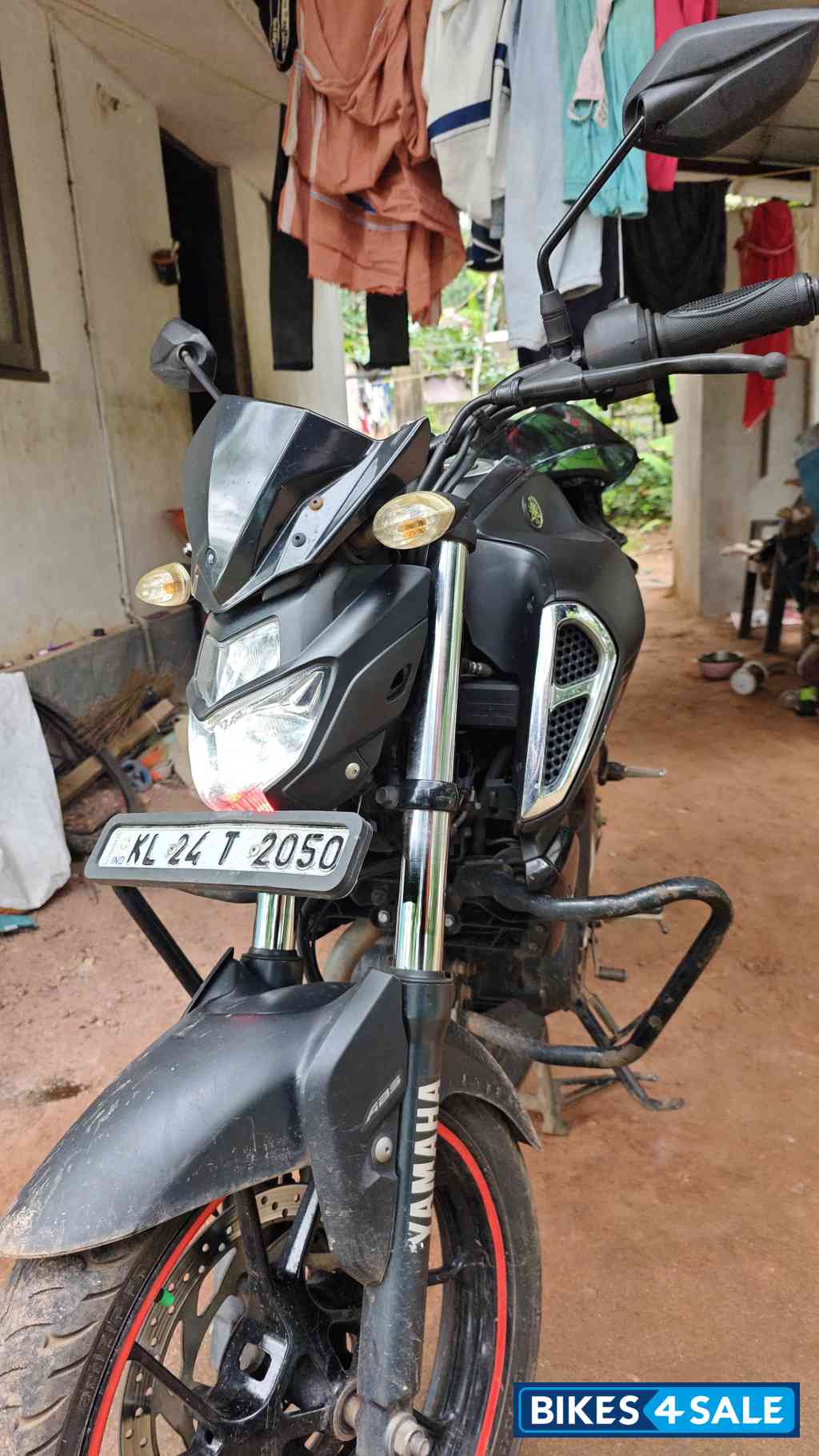 Yamaha FZ-S FI V3 Yamaha FZ-S FI V3