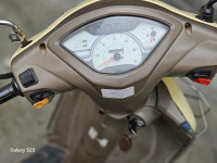 Sunlight Lvory TVS Jupiter Classic 110