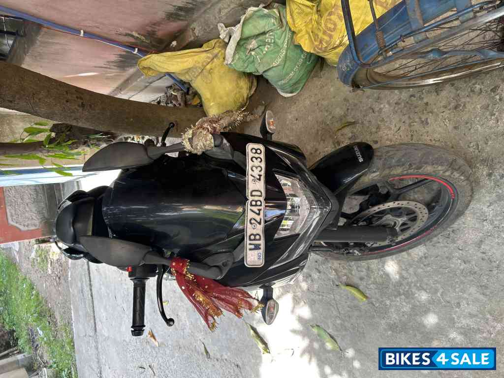 Suzuki Gixxer SF BS6 Suzuki Gixxer SF BS6