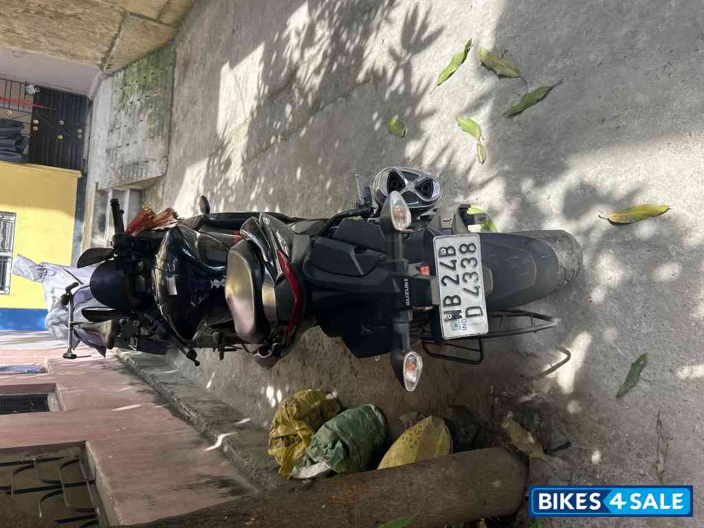 Suzuki Gixxer SF BS6 Suzuki Gixxer SF BS6