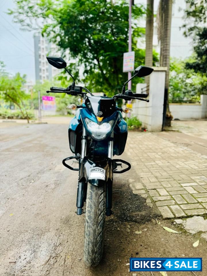 Yamaha FZS 25 Yamaha FZS 25