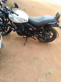 Royal Enfield Hunter 350 Metro 2022 Model