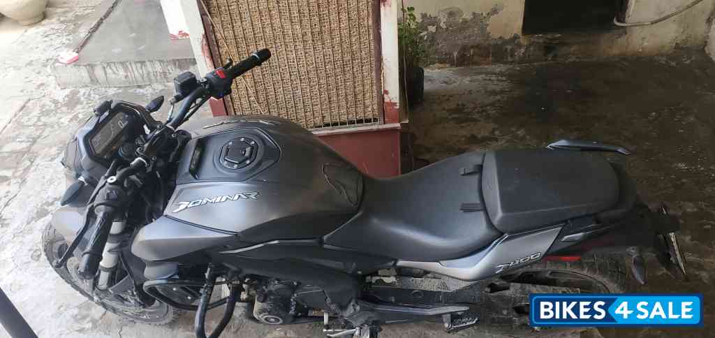 Bajaj Dominar 400