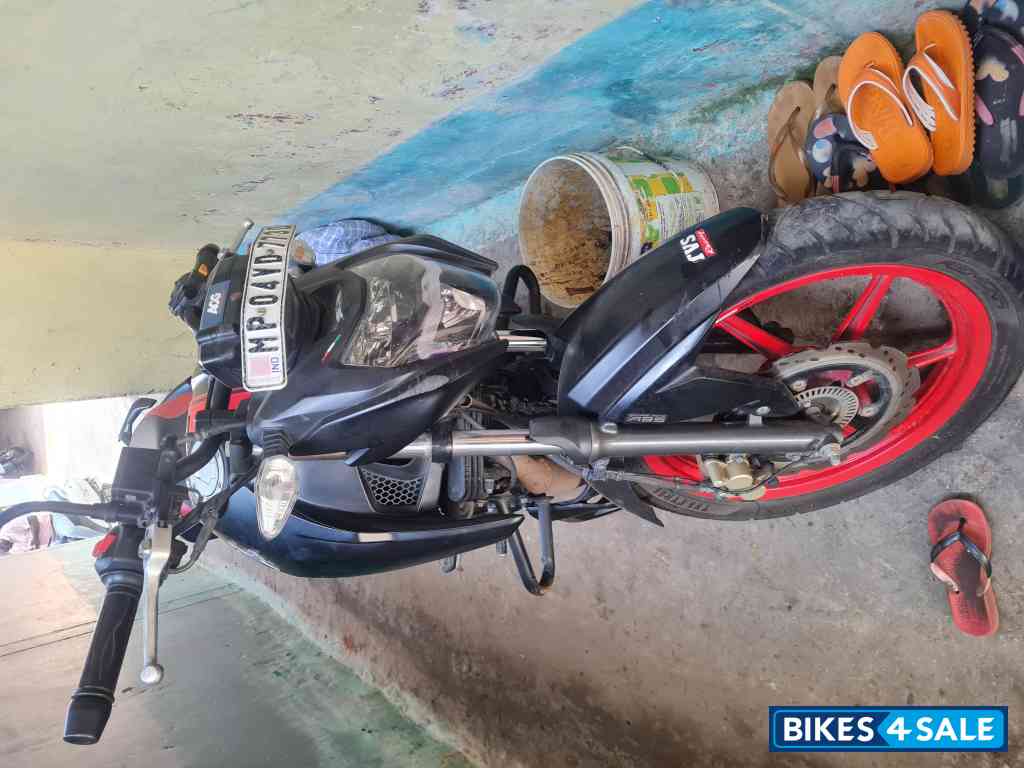 TVS Apache RTR 160 4V Special Edition