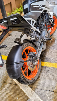 KTM Duke 200