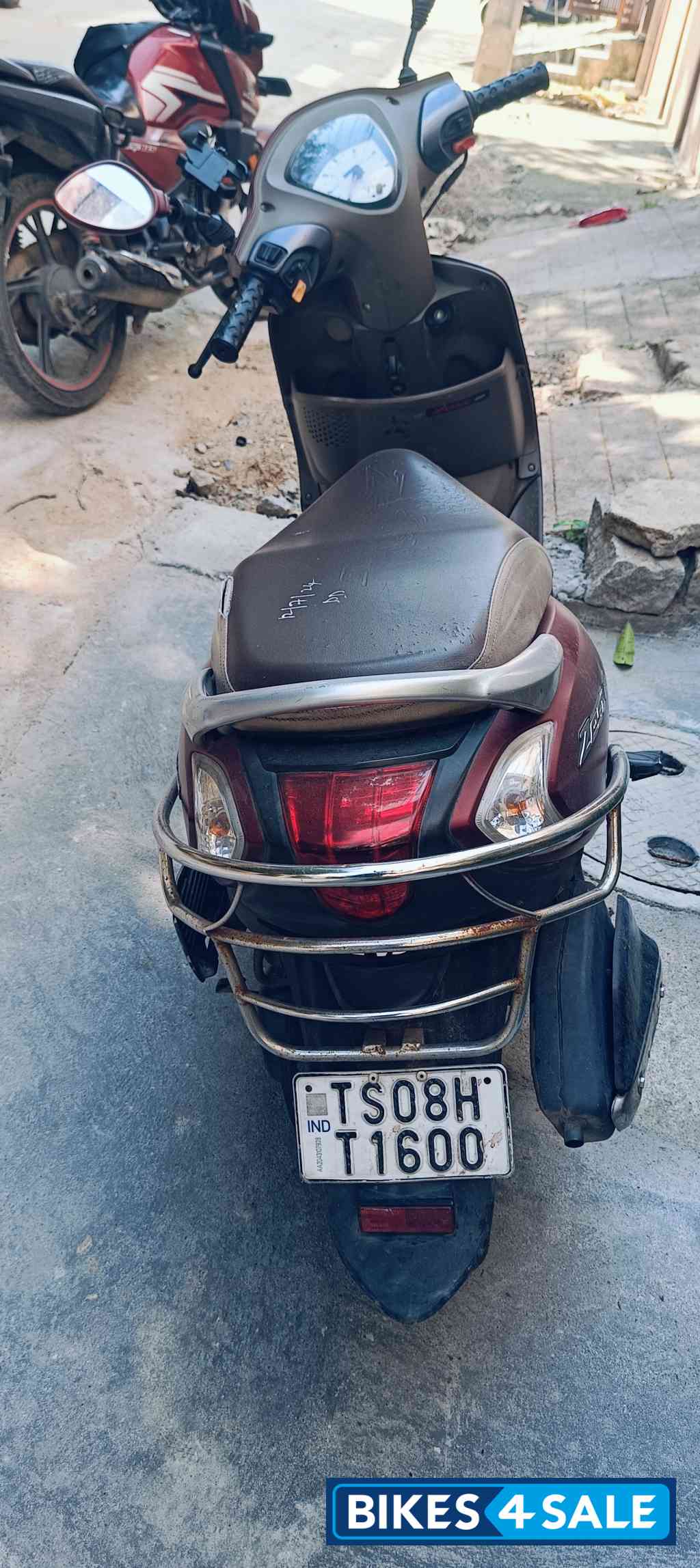 TVS Scooty Zest 110 BS6 TVS Scooty Zest 110 BS6