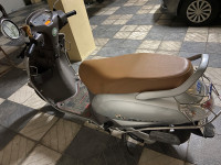 Silver Suzuki Access 125 CBS