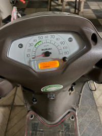 Silver Suzuki Access 125 CBS