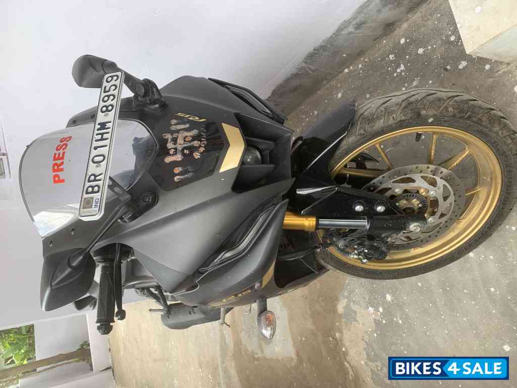 Mat Black Yamaha R15 V4 Mat Black Yamaha R15 V4