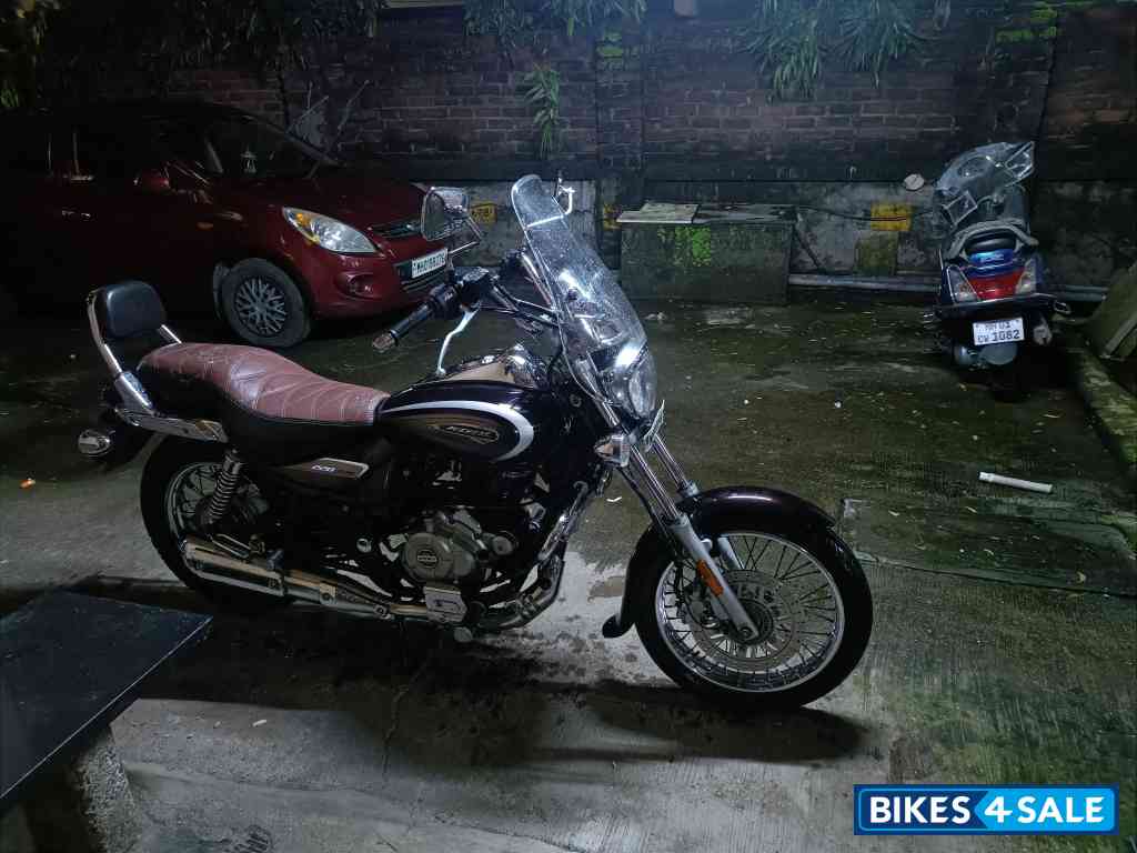 Bajaj Avenger Cruise 220 BS6 Bajaj Avenger Cruise 220 BS6