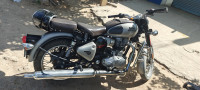 Gun Metal Grey Royal Enfield Classic Gunmetal Grey