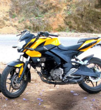 Bajaj Pulsar NS200