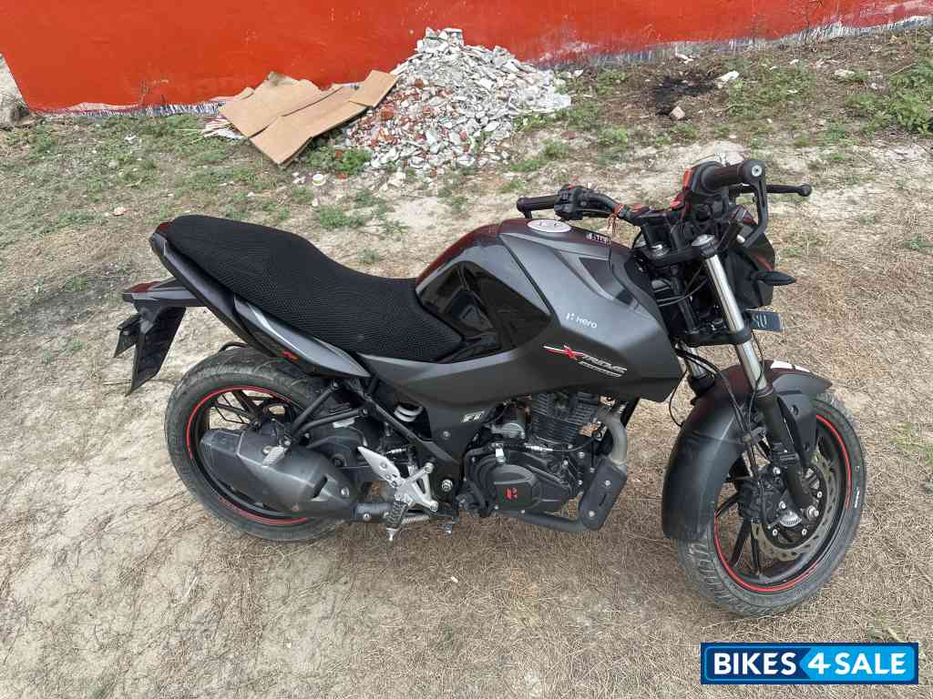 Hero Xtreme 160R Stealth Edition Hero Xtreme 160R Stealth Edition