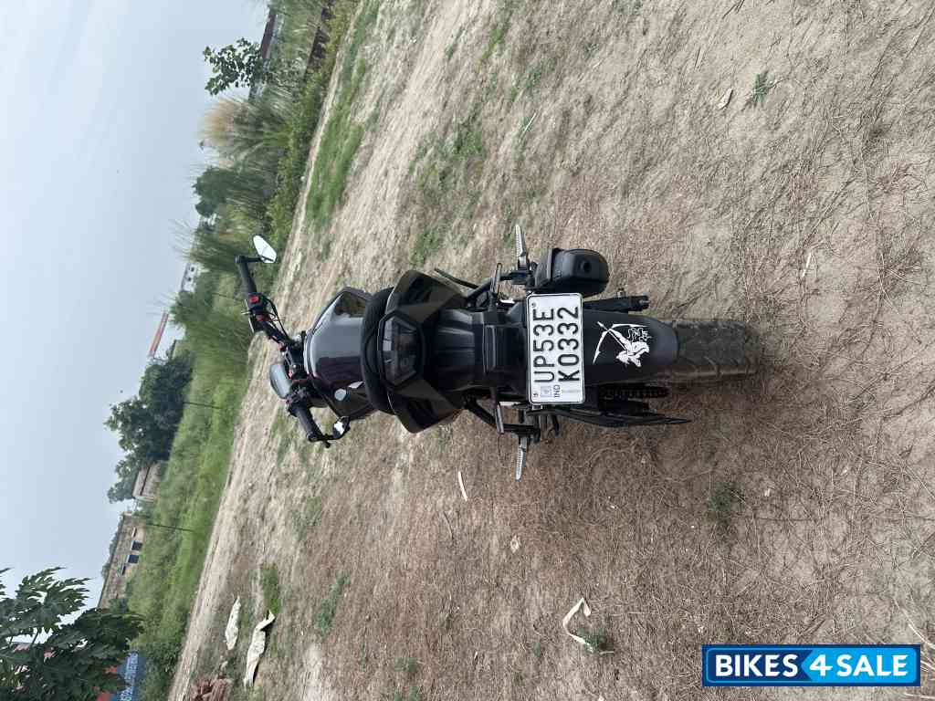 Hero Xtreme 160R Stealth Edition Hero Xtreme 160R Stealth Edition