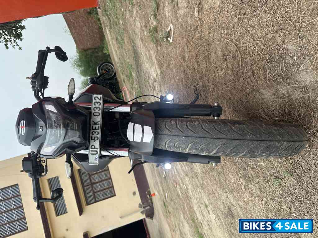 Hero Xtreme 160R Stealth Edition Hero Xtreme 160R Stealth Edition