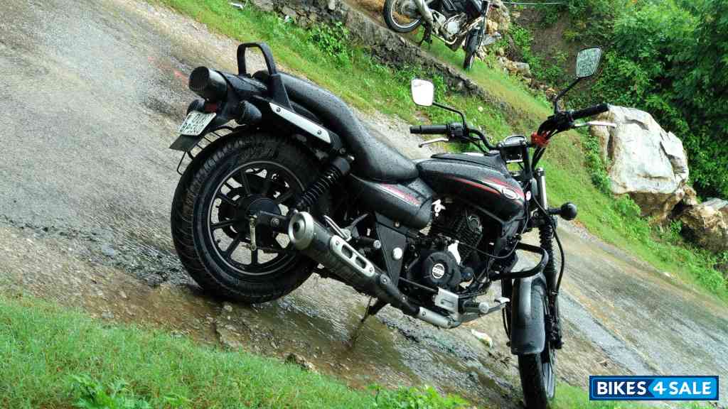 Bajaj Avenger Street 220