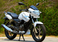 TVS Apache RTR 180 2015 Model