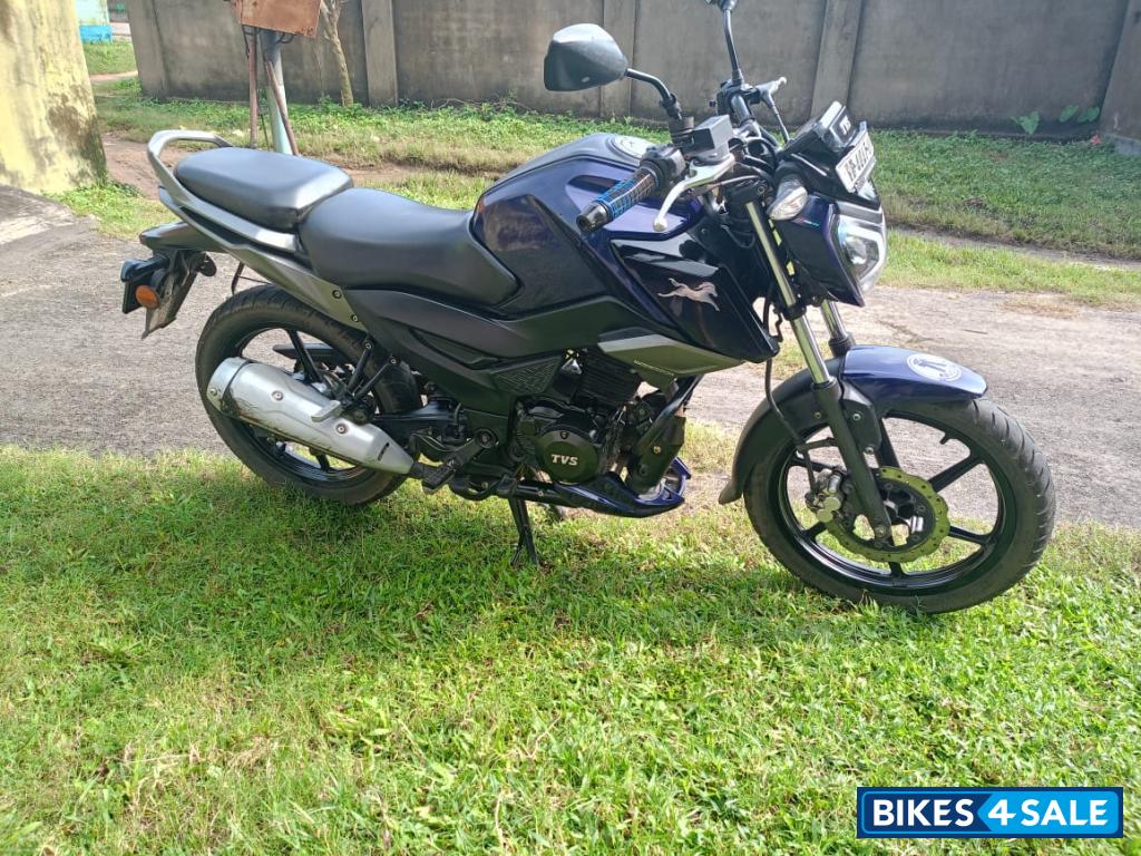 TVS Raider Split Seat TVS Raider Split Seat